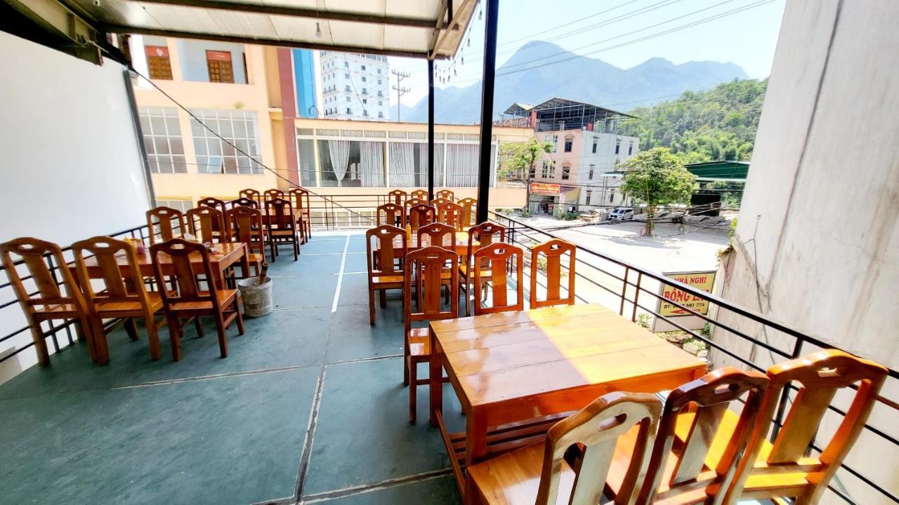Ha Giang Lotus Hostel Motorbikes Tours Екстериор снимка