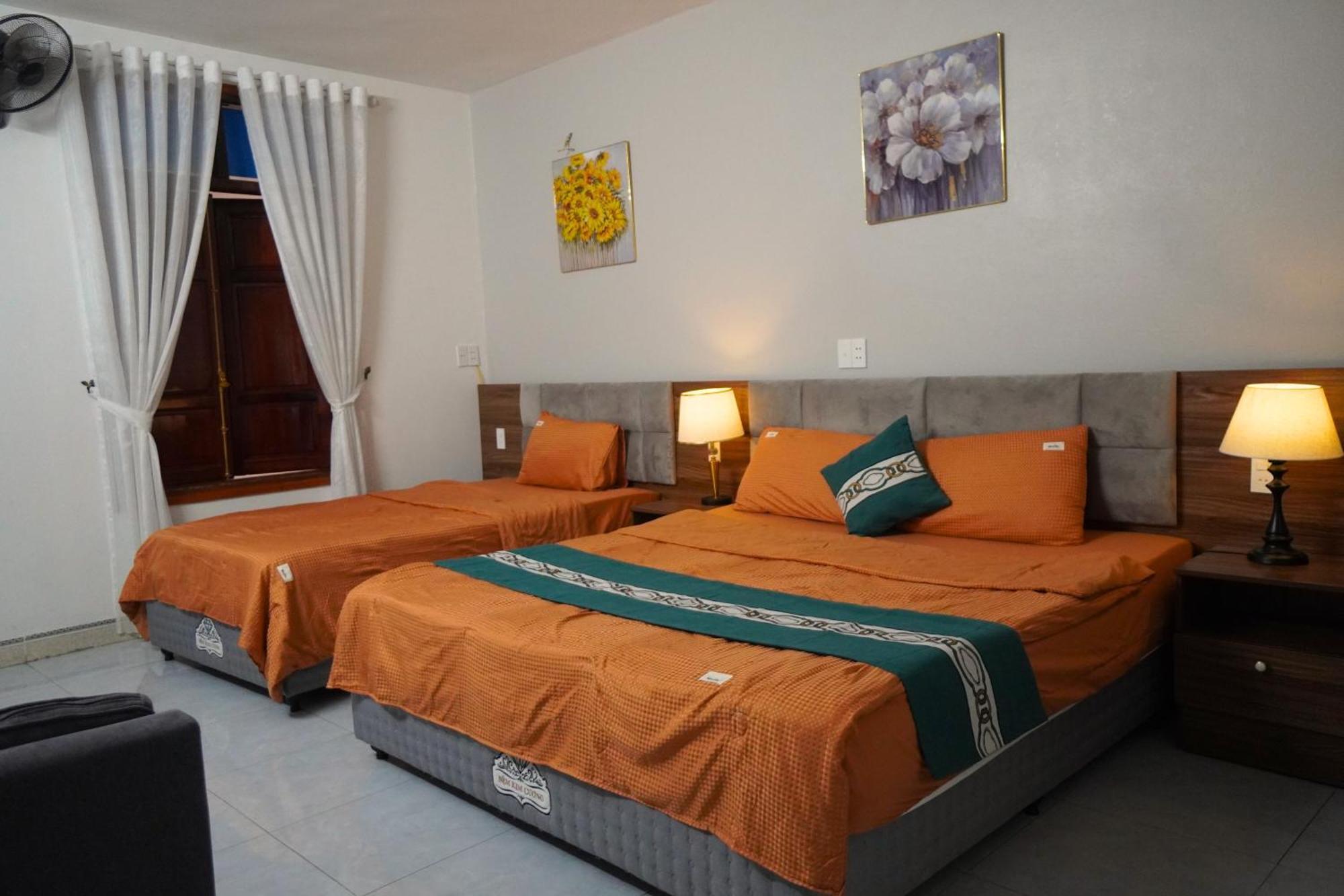 Ha Giang Lotus Hostel Motorbikes Tours Екстериор снимка